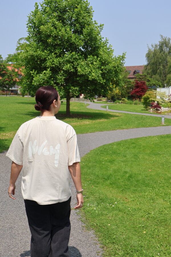 T SHIRT NUVEM <br /> Beige – Image 2