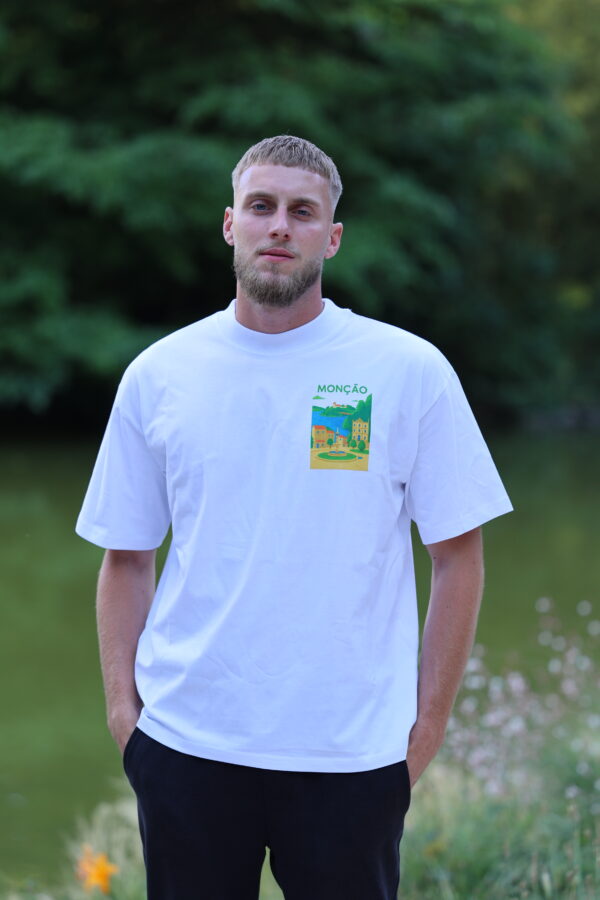 T SHIRT NUVEM <br /> MONÇÃO – Image 3