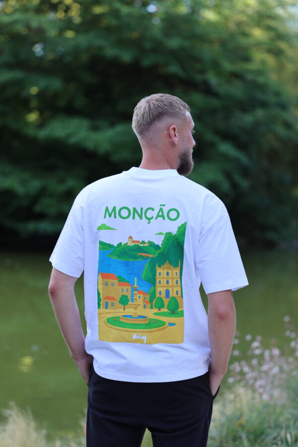 T SHIRT NUVEM <br /> MONÇÃO – Image 4