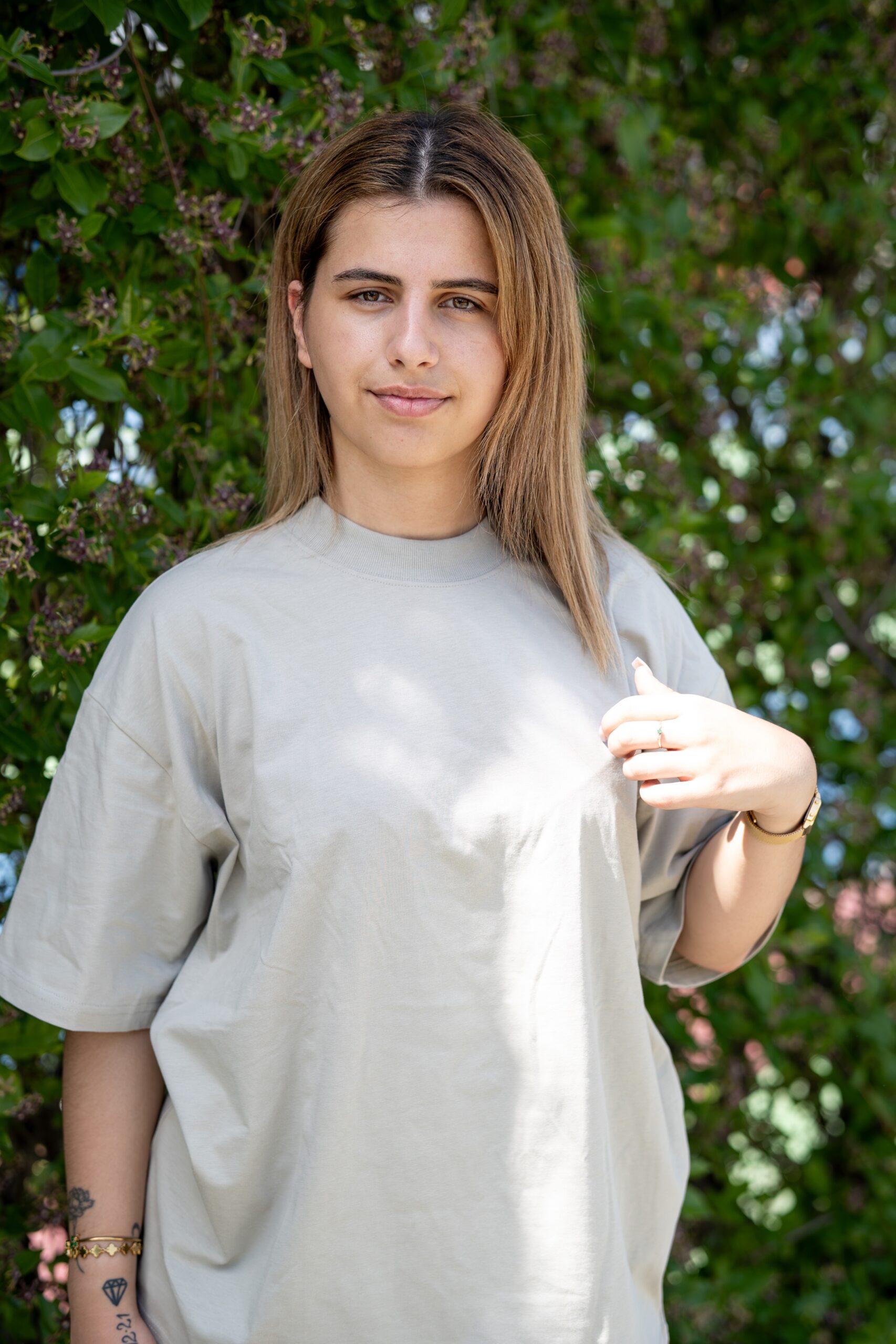 T SHIRT NUVEM <br /> TAUPE – Image 3