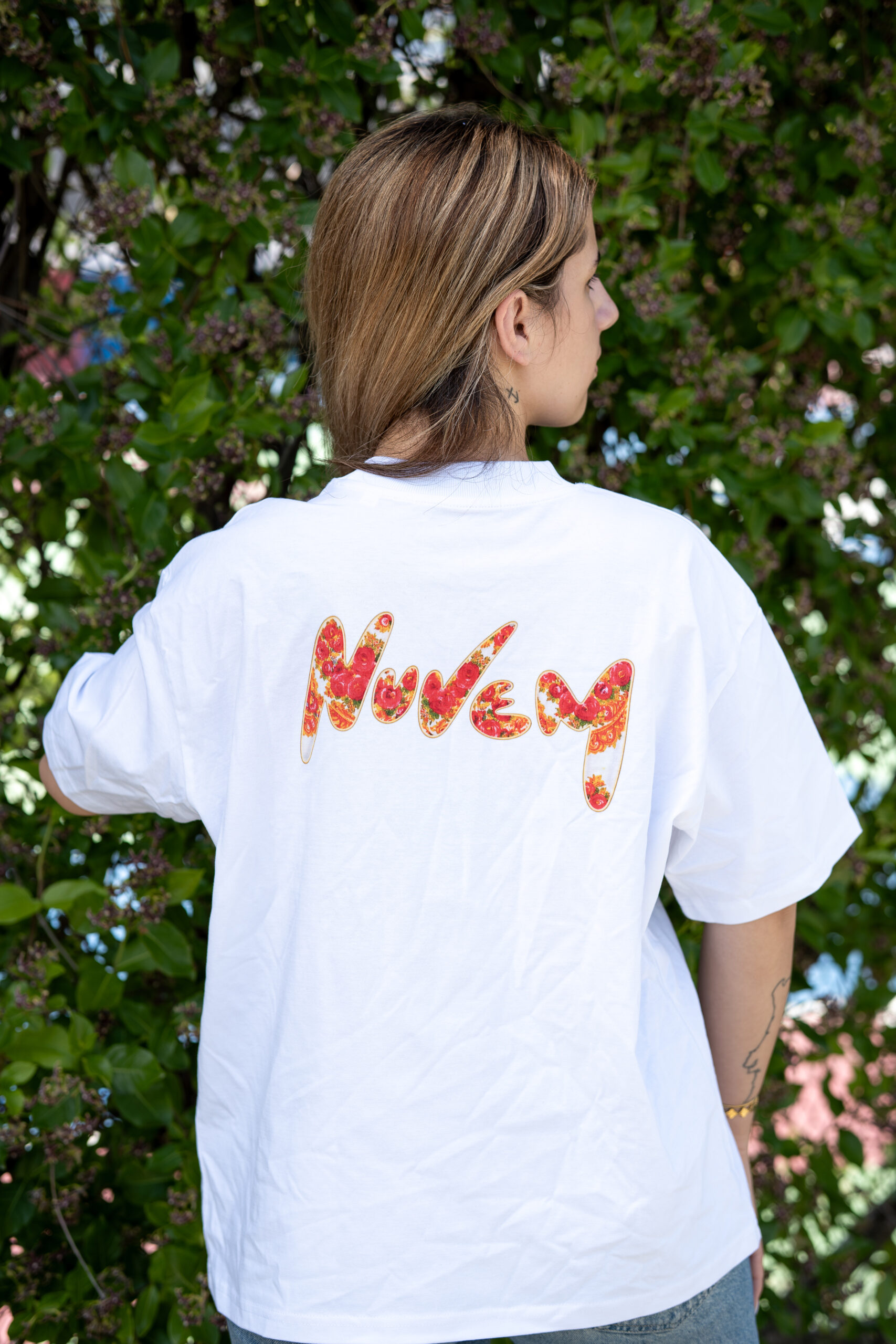 T SHIRT NUVEM <br /> LENS – Image 4